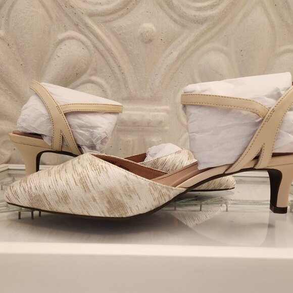 Rockport Total Motion "Kalila Two Piece" Heels. NIB. Size 10. Cream. - Picture 5 of 11